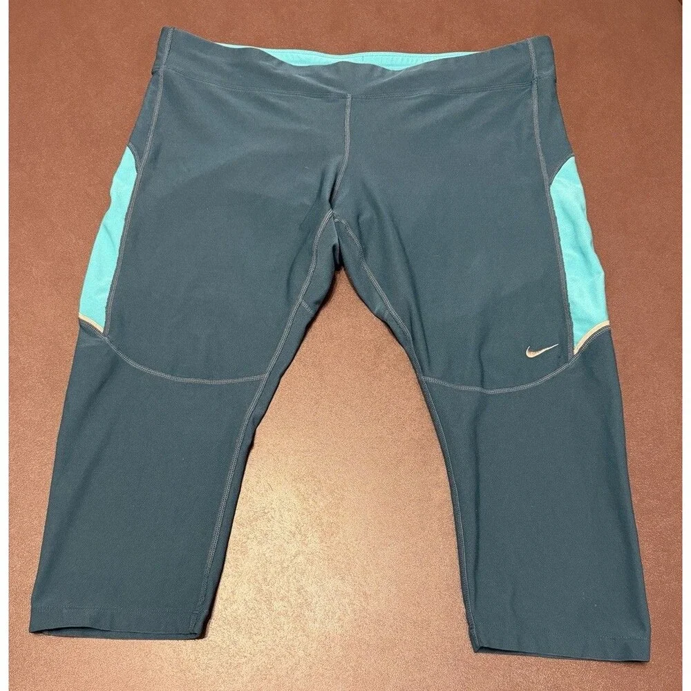 Nike Dri-Fit Capri Leggings Women's 1X Stretchy Calf-Length Two-Toned Teal